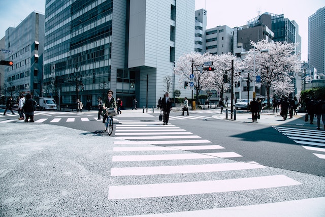 肇庆为何勤工俭学对在日本的留学生的职业生涯至关重要？
